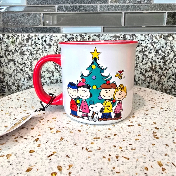 Gibson | Dining | Peanuts Snoopy Charlie Brown And The Peanuts Gang ...